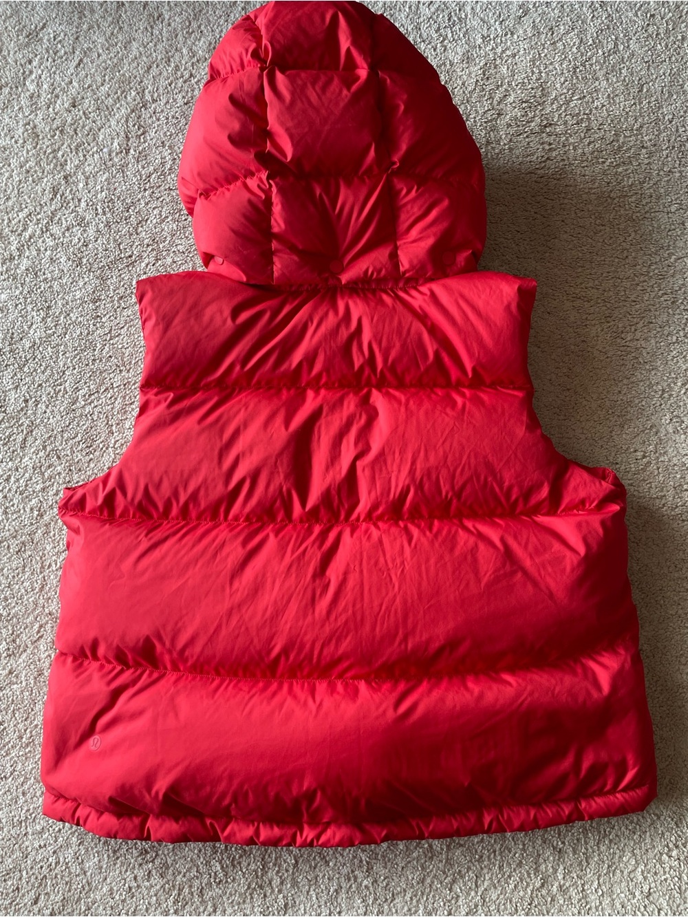 Lululemon Athletica Hooded Quilted Red Puffer Vest Full Zip Snap Women's Size 10 - Picture 3 of 5